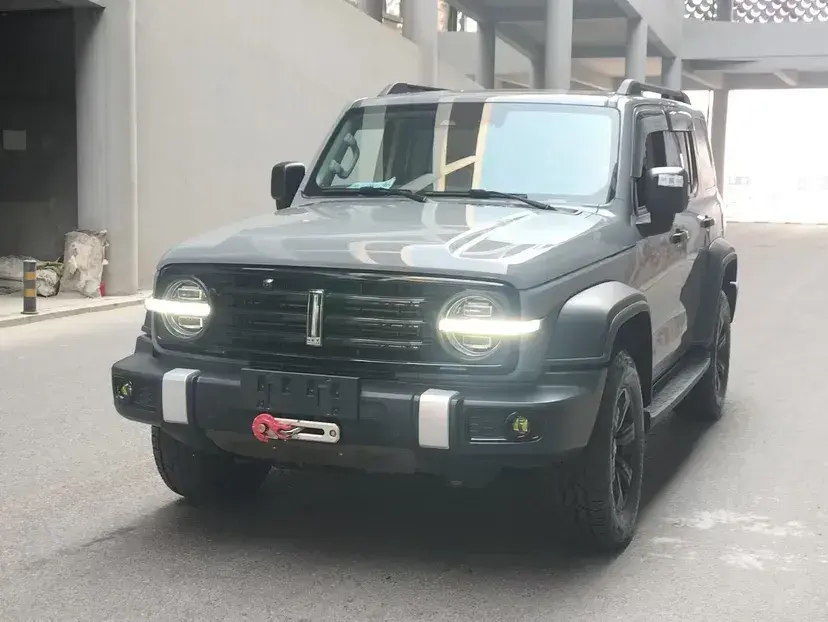 2021 Tank 300 2.0T 227HP L4 8AT