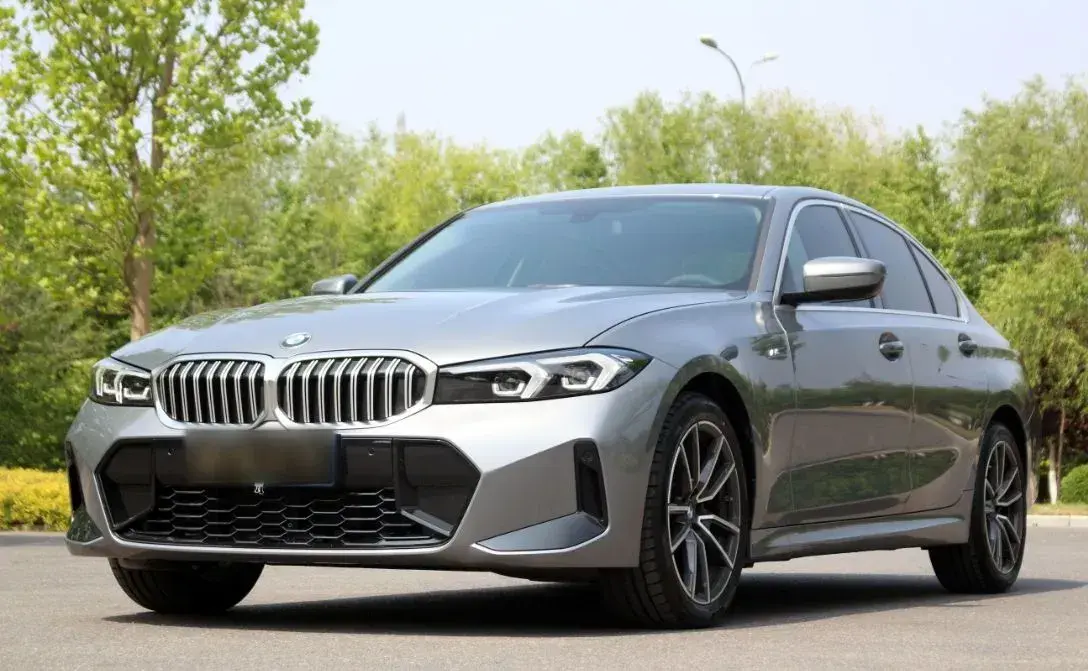 2024 BMW 3 Series 2.0T 156HP L4 8AT