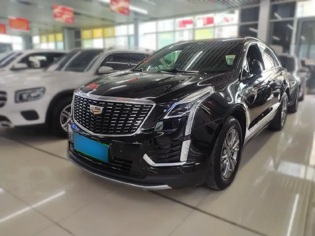 2022 Cadillac XT5 2.0T 237HP L4 9AT