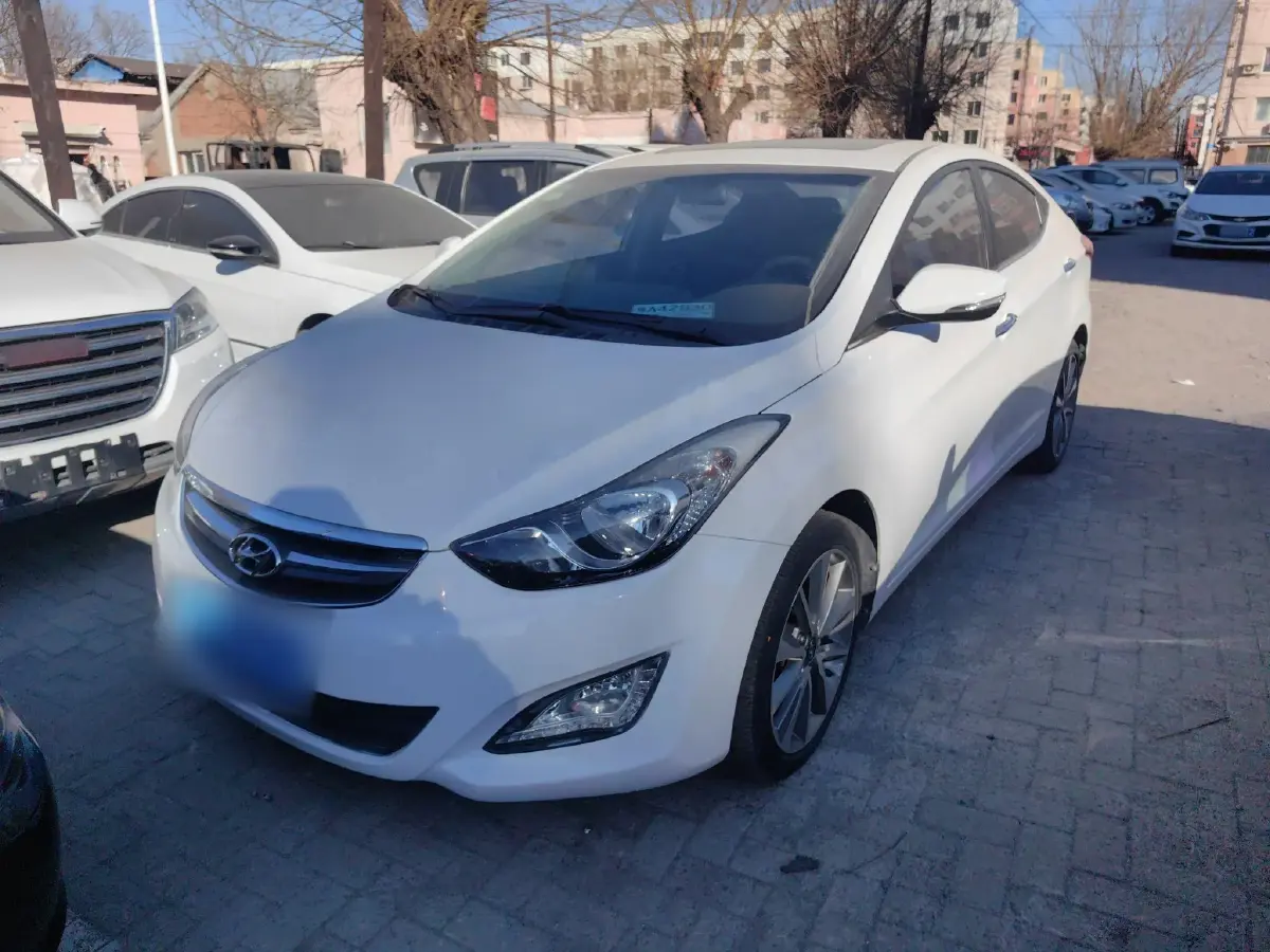 2015 Hyundai Elantra 1.6L 128HP L4 6AT