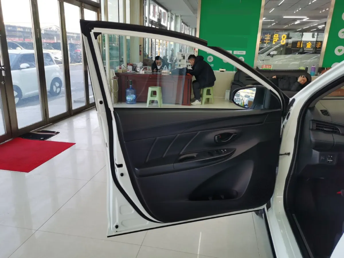 2021 Toyota Yaris L 1.5L 112HP L4 CVT,autocango,china used car exporter,china ev exporter,chinese used car exporter,chinese used ev exporter