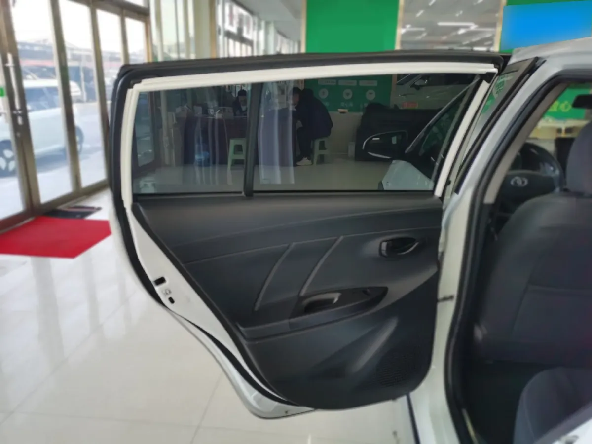 2021 Toyota Yaris L 1.5L 112HP L4 CVT,autocango,china used car exporter,china ev exporter,chinese used car exporter,chinese used ev exporter