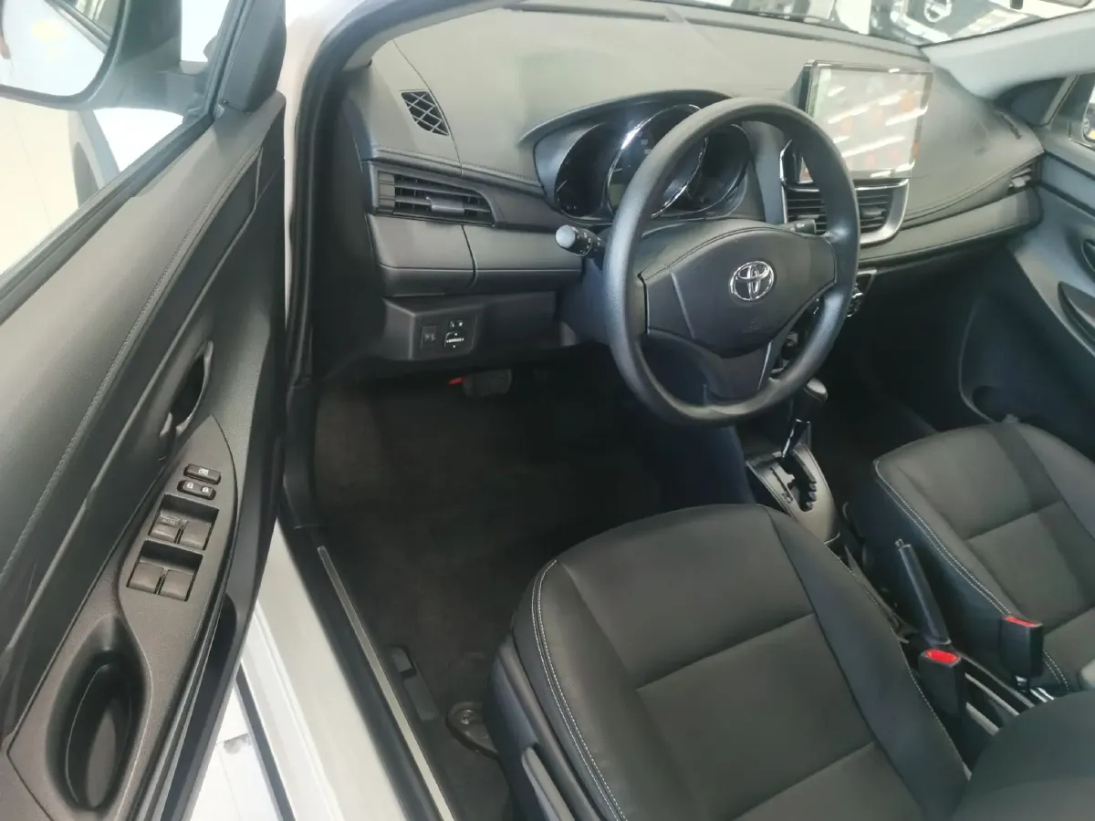 2021 Toyota Yaris L 1.5L 112HP L4 CVT,autocango,china used car exporter,china ev exporter,chinese used car exporter,chinese used ev exporter