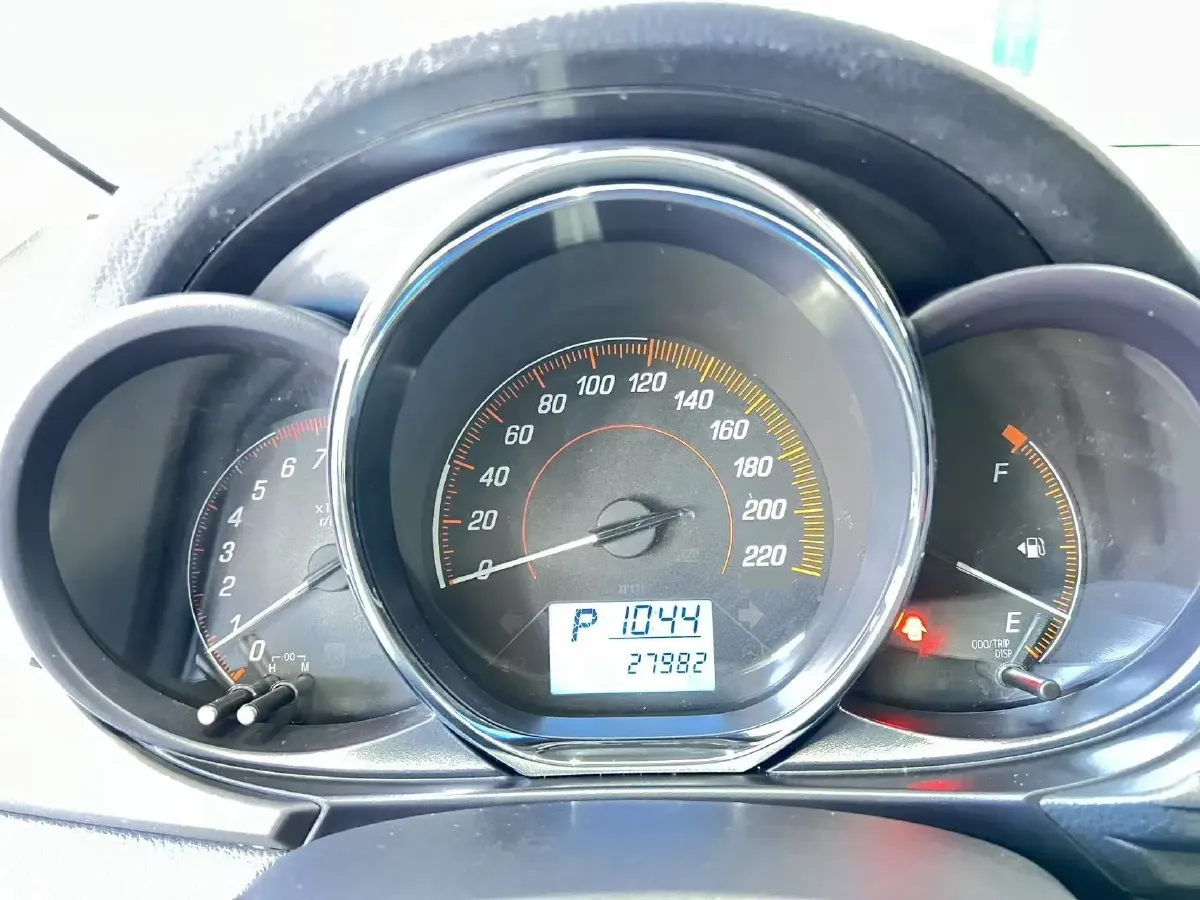 2021 Toyota Yaris L 1.5L 112HP L4 CVT,autocango,china used car exporter,china ev exporter,chinese used car exporter,chinese used ev exporter