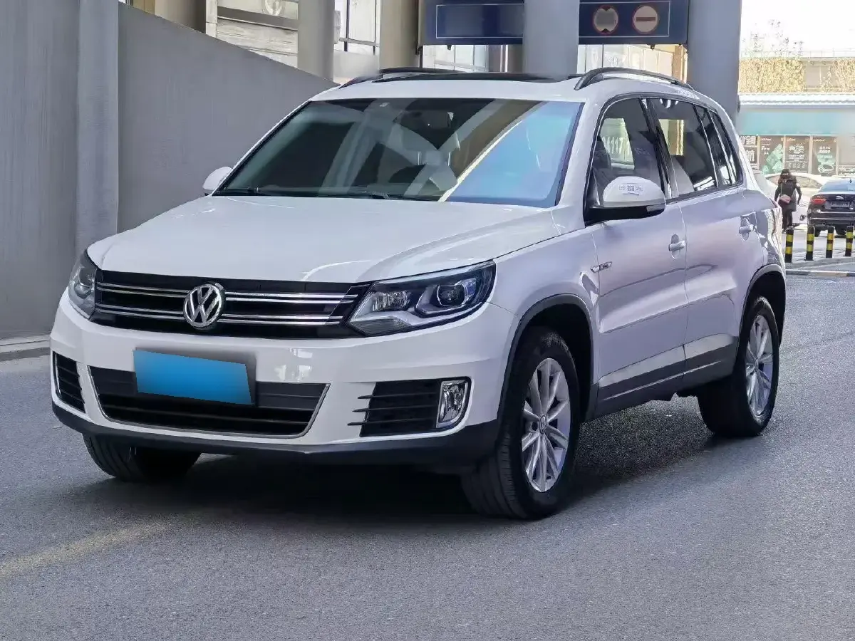 2016 Volkswagen Tiguan 1.4T 150HP L4 6DCT