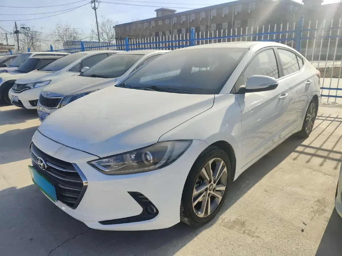 2016 Hyundai Elantra 1.6L 130HP L4 6AT