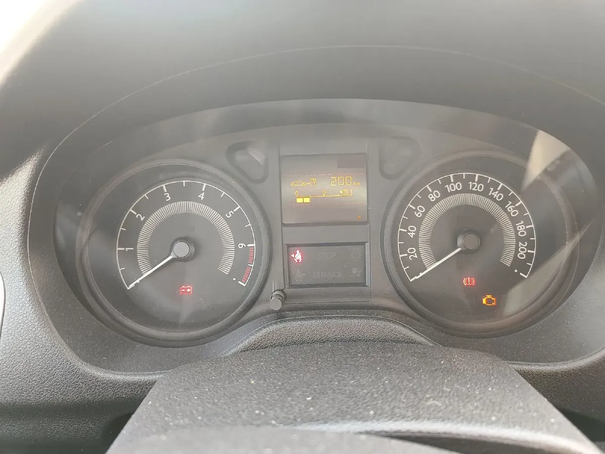 2016 Peugeot 301 1.6L 117HP L4 5MT,autocango,china used car exporter,china ev exporter,chinese used car exporter,chinese used ev exporter