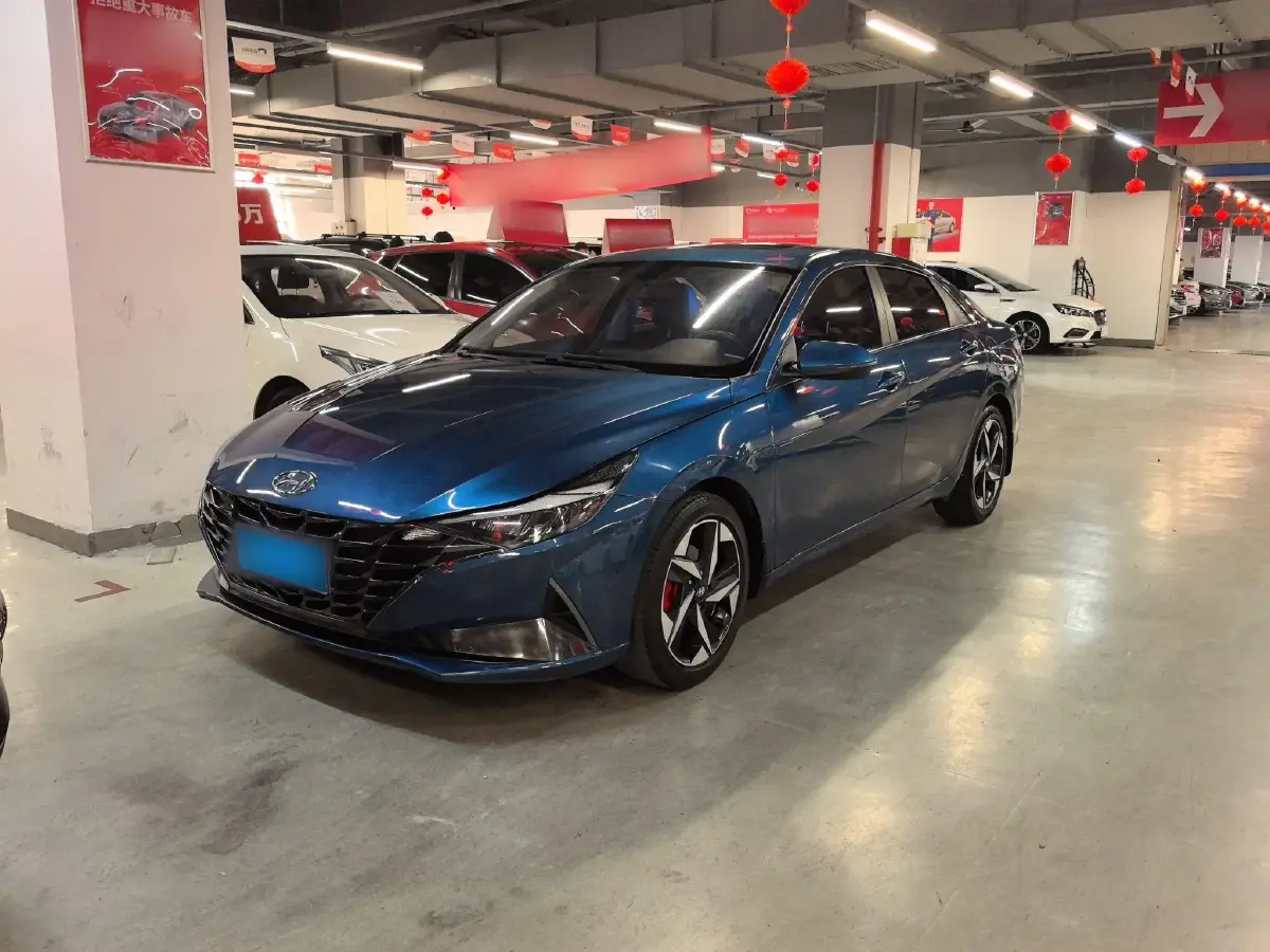 2021 Hyundai Elantra 1.5L 115HP L4 CVT