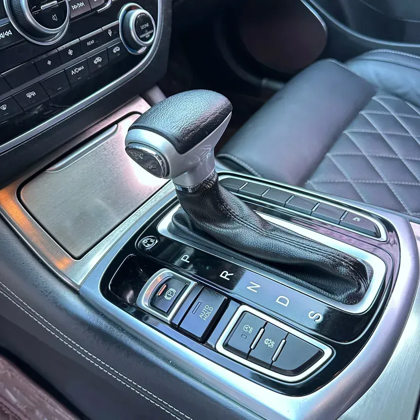 2017 GAC Trumpchi GA8 2.0T 197HP L4 6AT,autocango,china used car exporter,china ev exporter,chinese used car exporter,chinese used ev exporter