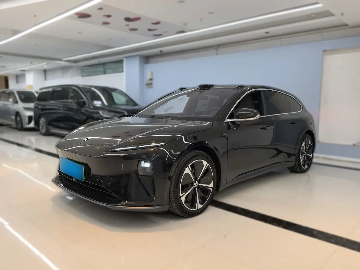 2024 NIO ET5T BEV 75KWH