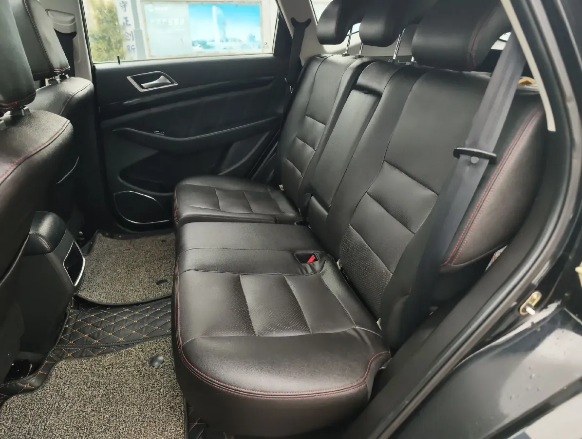 2015 Leopaard CS10 2.0T 177HP L4 6MT,autocango,china used car exporter,china ev exporter,chinese used car exporter,chinese used ev exporter