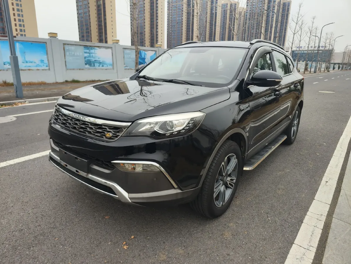 2015 Leopaard CS10 2.0T 177HP L4 6MT,autocango,china used car exporter,china ev exporter,chinese used car exporter,chinese used ev exporter