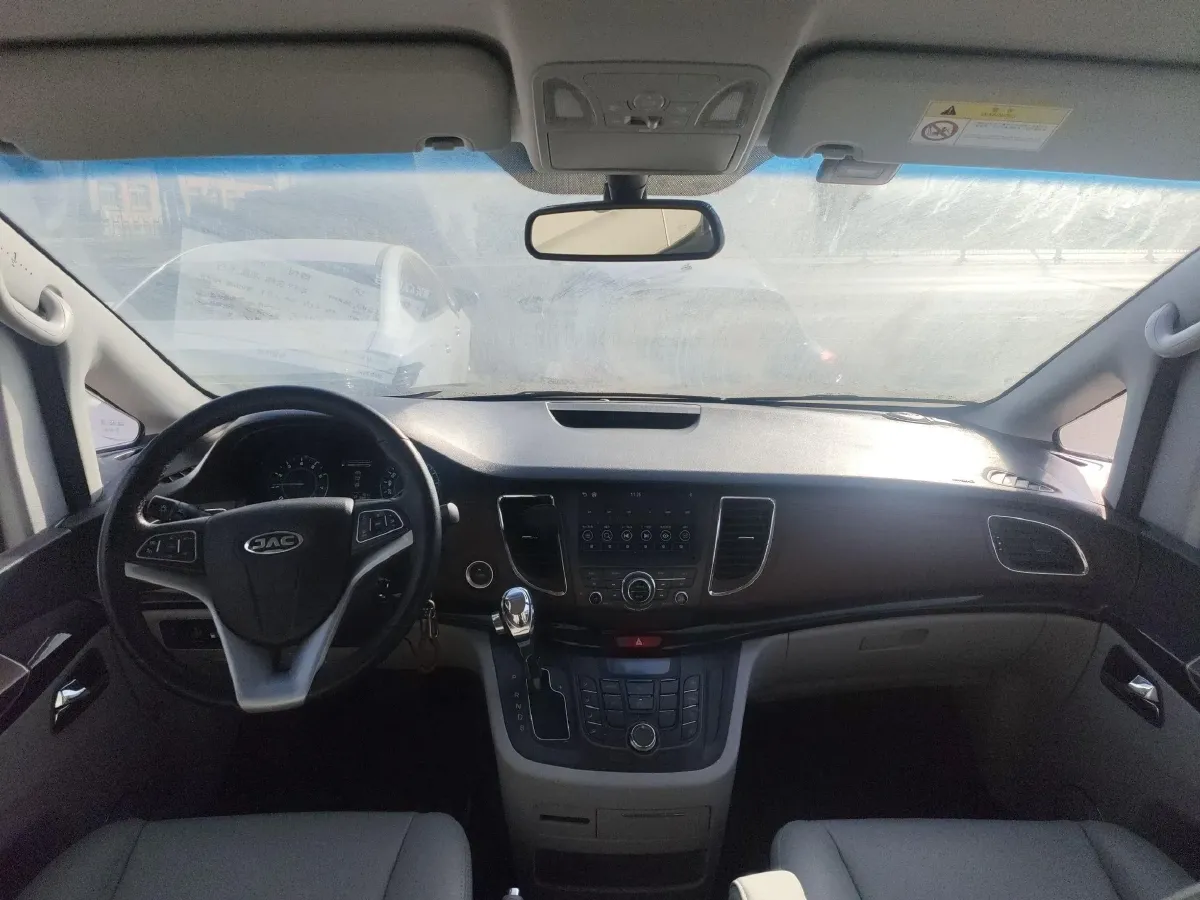 2019 JAC Refine M5 2.0T 190HP L4 6DCT,autocango,china used car exporter,china ev exporter,chinese used car exporter,chinese used ev exporter