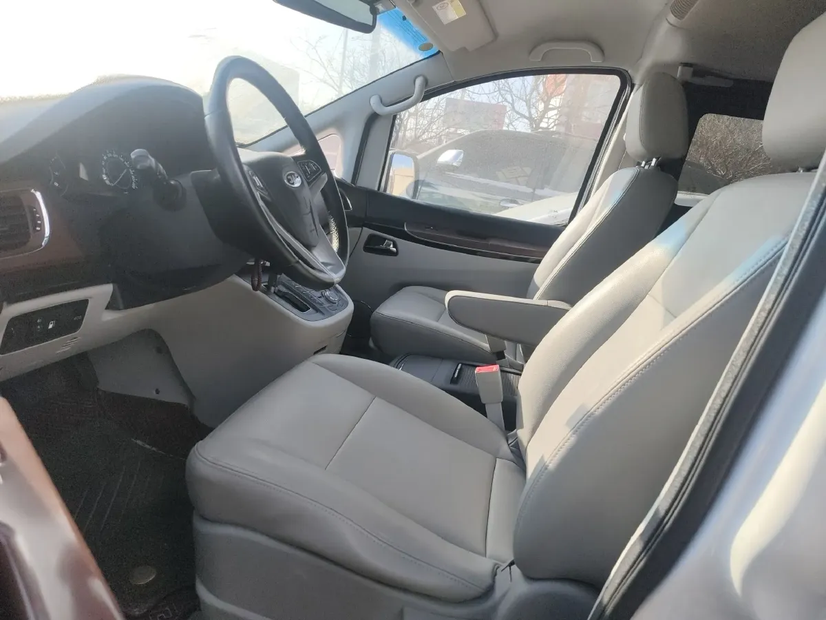 2019 JAC Refine M5 2.0T 190HP L4 6DCT,autocango,china used car exporter,china ev exporter,chinese used car exporter,chinese used ev exporter