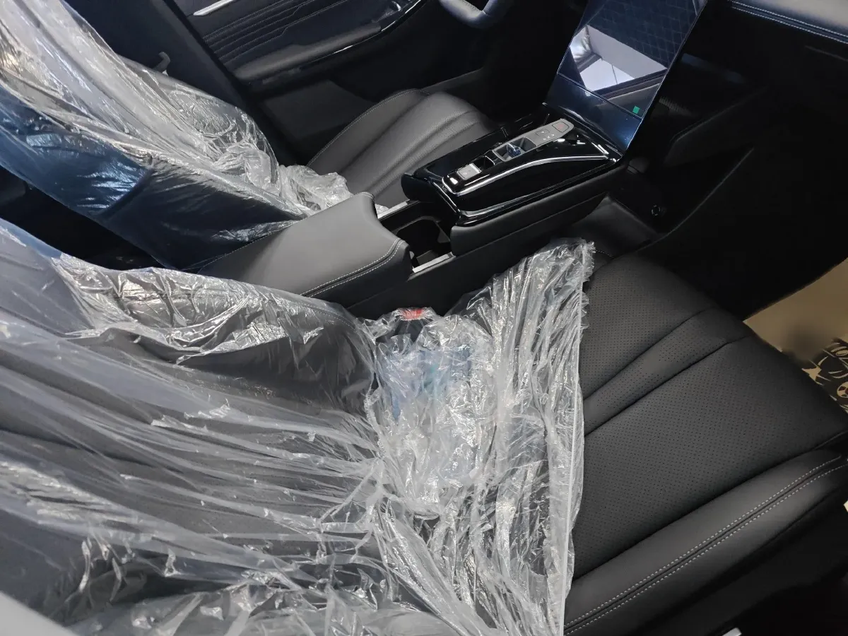 2024 DongFeng Aeolus HaoHan 1.5T 204HP L4 7DCT,autocango,china used car exporter,china ev exporter,chinese used car exporter,chinese used ev exporter