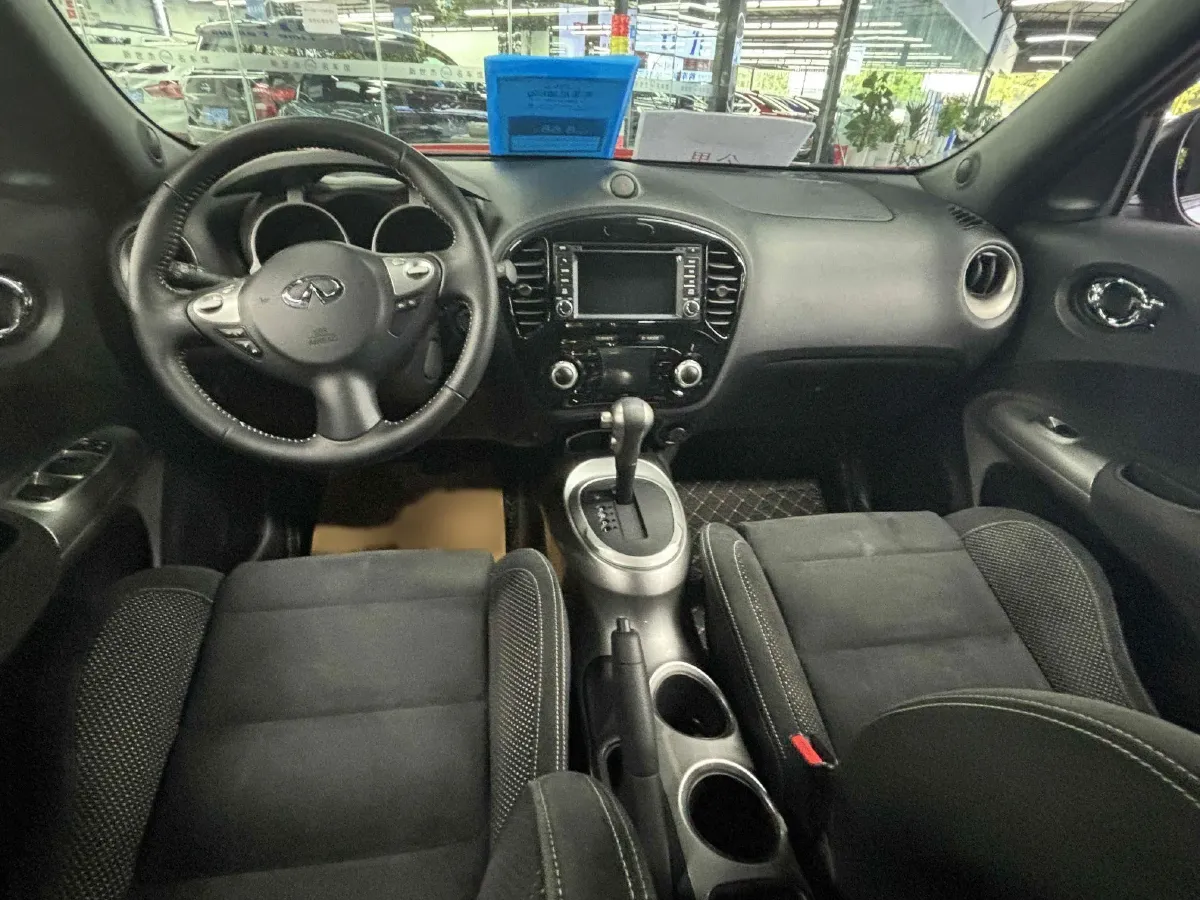 2014 Infiniti ESQ 1.6L 116HP L4 CVT,autocango,china used car exporter,china ev exporter,chinese used car exporter,chinese used ev exporter