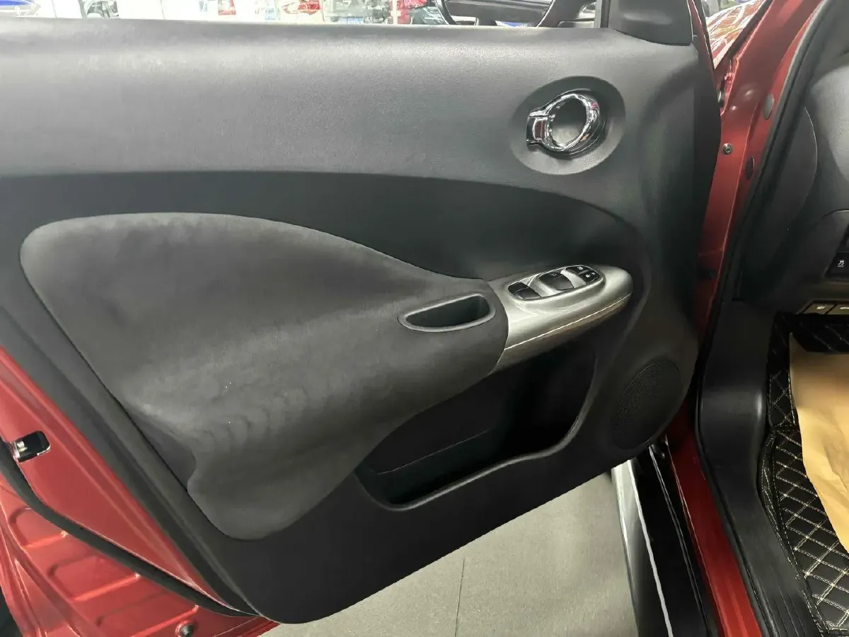 2014 Infiniti ESQ 1.6L 116HP L4 CVT,autocango,china used car exporter,china ev exporter,chinese used car exporter,chinese used ev exporter