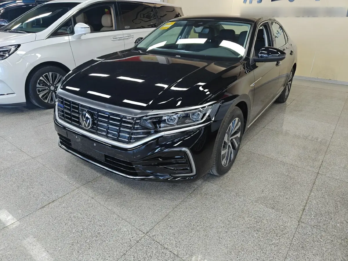 2023 Volkswagen Passat 1.4T 150HP L4 6DCT PHEV 13KWH