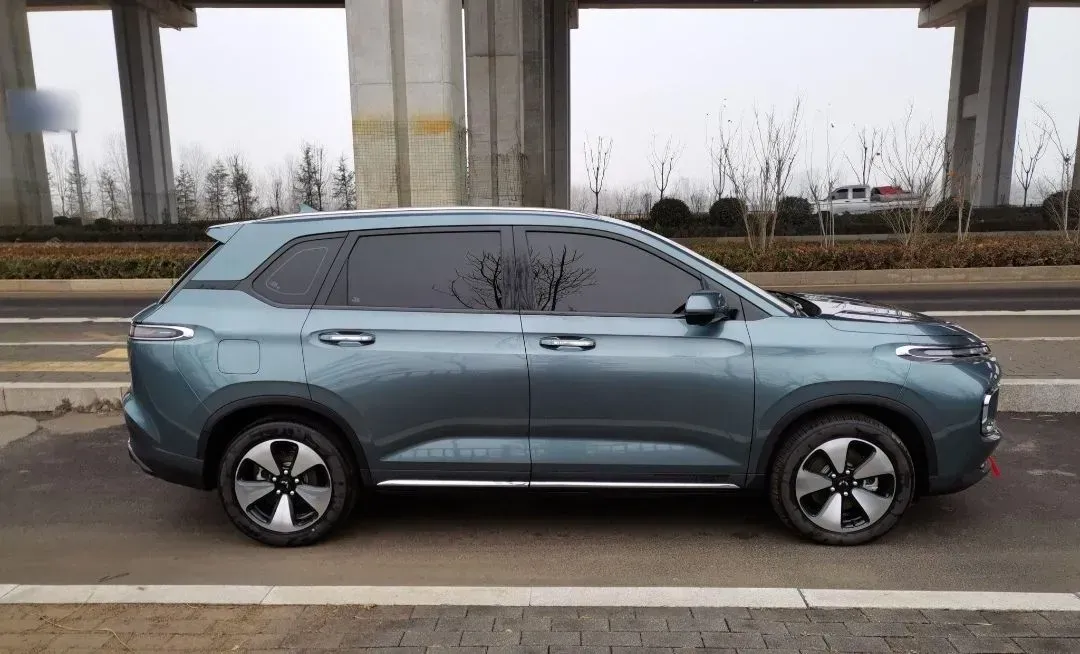 2023 WuLing XingYun 2.0L 136HP L4 1DHT Hybrid 1.8KWH,autocango,china used car exporter,china ev exporter,chinese used car exporter,chinese used ev exporter