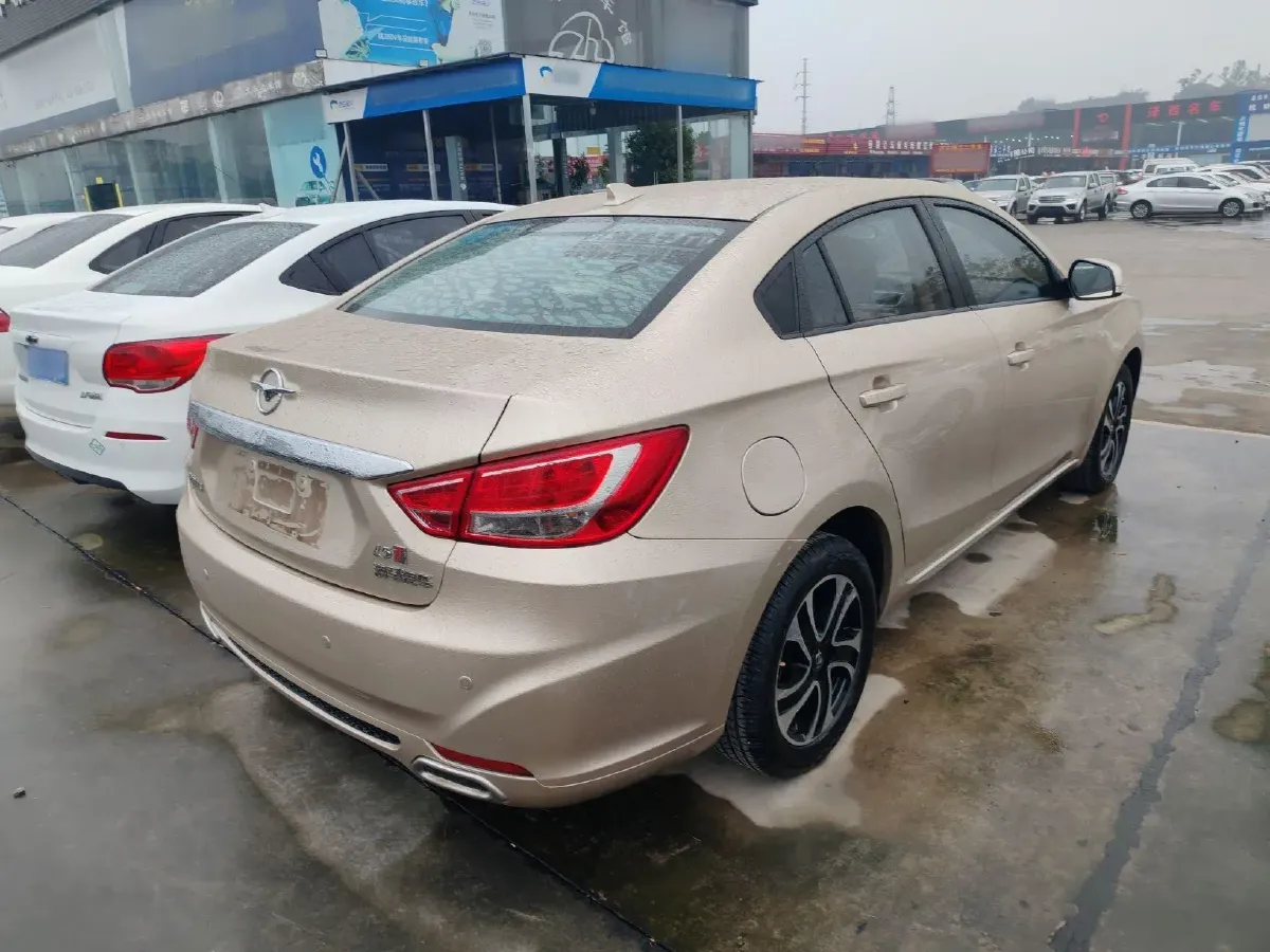 2015 HaiMa Family 1.5T 156HP L4 6AT,autocango,china used car exporter,china ev exporter,chinese used car exporter,chinese used ev exporter