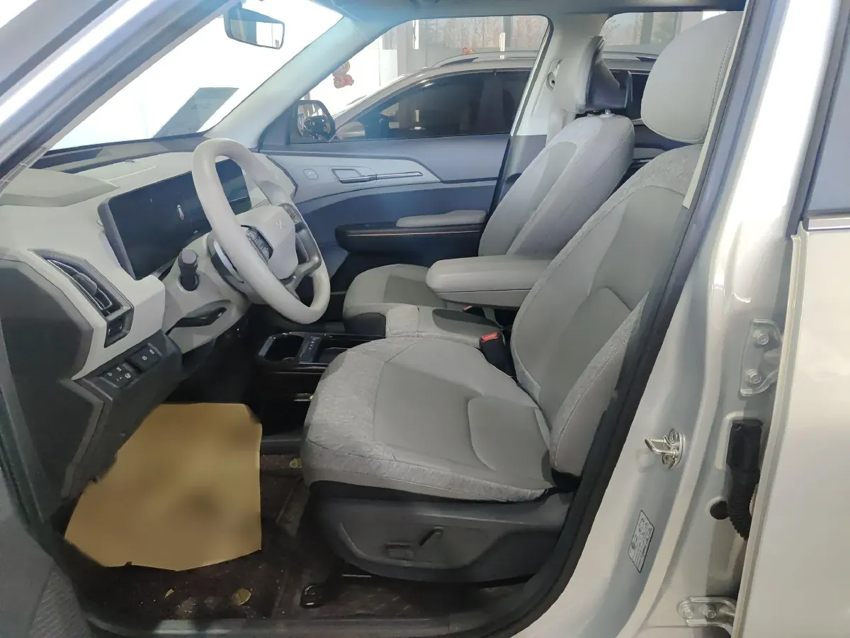 2024 Kia EV5 BEV 64.2KWH,autocango,china used car exporter,china ev exporter,chinese used car exporter,chinese used ev exporter