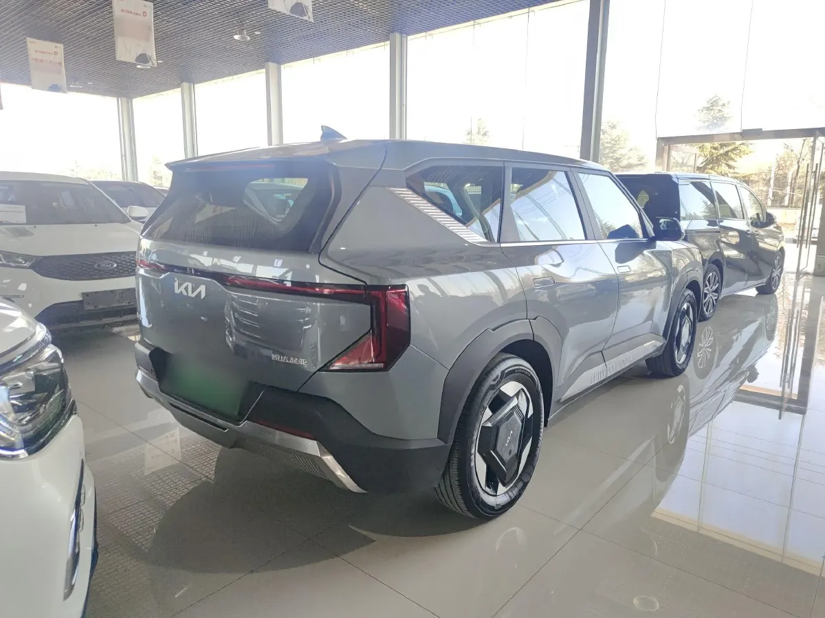 2024 Kia EV5 BEV 64.2KWH,autocango,china used car exporter,china ev exporter,chinese used car exporter,chinese used ev exporter