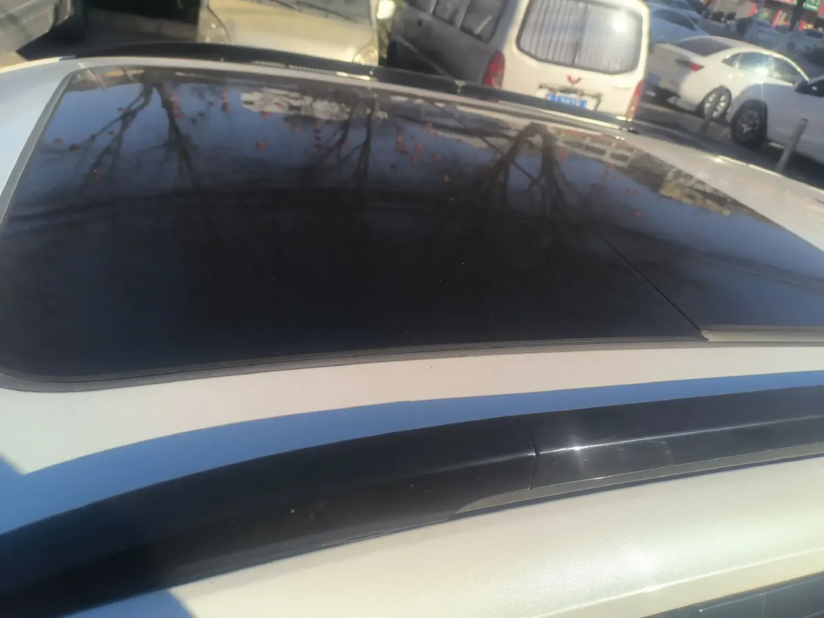 2020 BaoJun RS-3 1.5L 99HP L4 CVT,autocango,china used car exporter,china ev exporter,chinese used car exporter,chinese used ev exporter