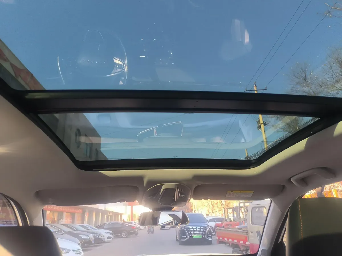 2020 BaoJun RS-3 1.5L 99HP L4 CVT,autocango,china used car exporter,china ev exporter,chinese used car exporter,chinese used ev exporter