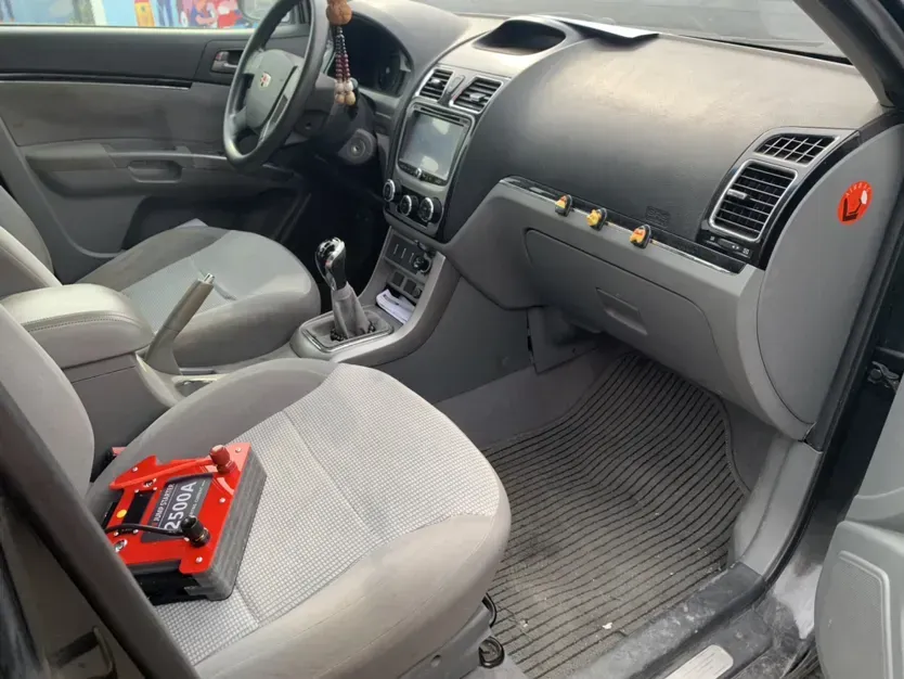 2013 Geely Emgrand Classic 1.5L 109HP L4 5MT,autocango,china used car exporter,china ev exporter,chinese used car exporter,chinese used ev exporter