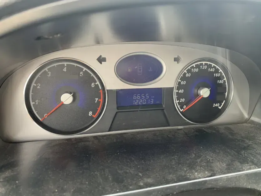 2013 Geely Emgrand Classic 1.5L 109HP L4 5MT,autocango,china used car exporter,china ev exporter,chinese used car exporter,chinese used ev exporter