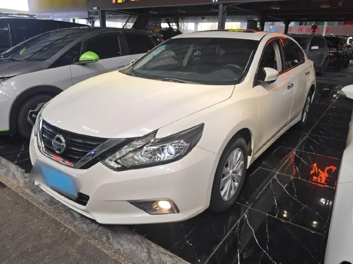 2016 Nissan Teana 2.0L 150HP L4 CVT