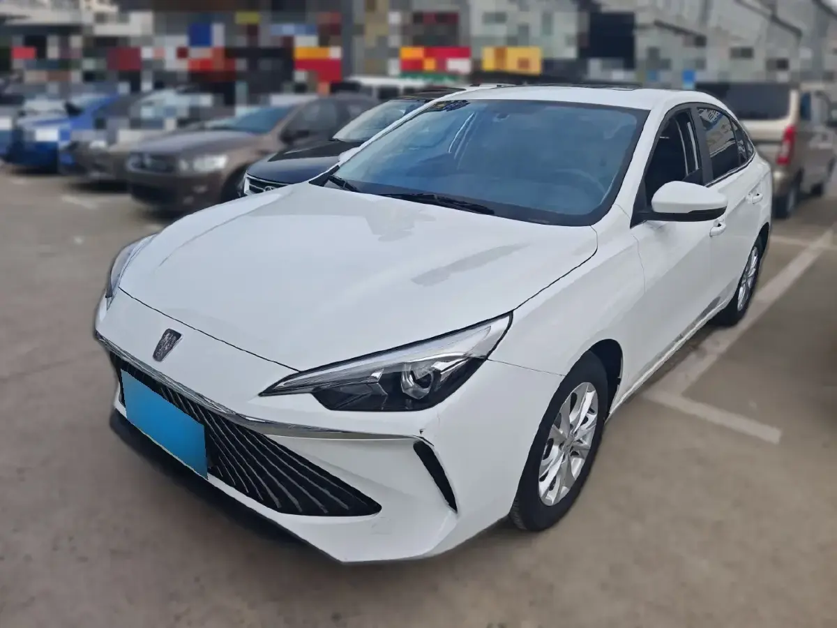 2023 Roewe i5 1.5L 129HP L4 CVT