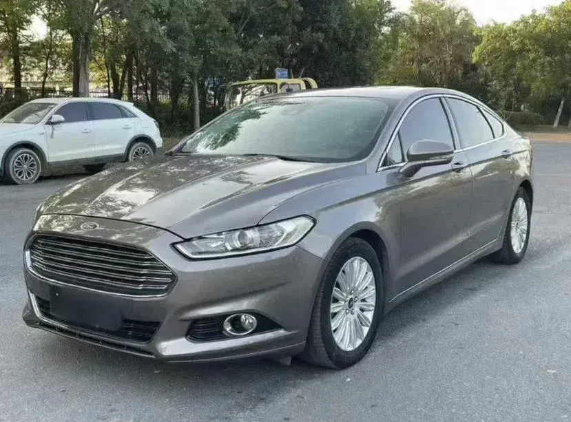 2013 Ford Mondeo 2.0T 203HP L4 6AT