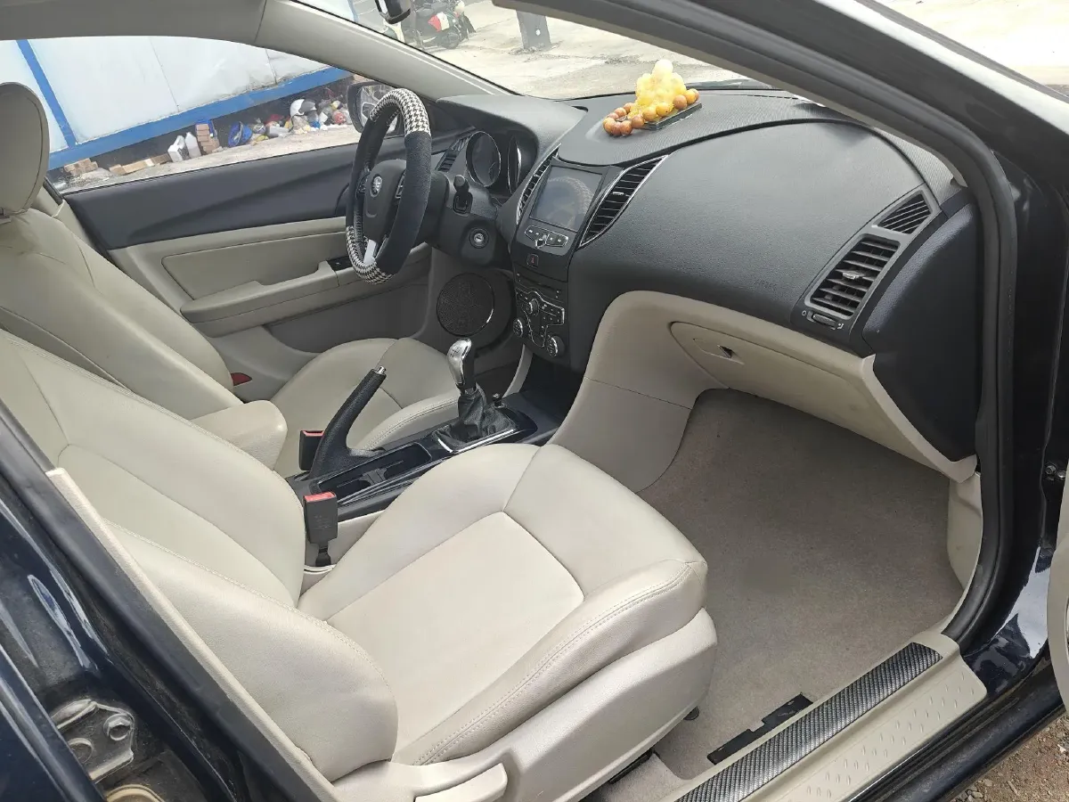 2013 Bestune B50 1.6L 103HP L4 5MT,autocango,china used car exporter,china ev exporter,chinese used car exporter,chinese used ev exporter