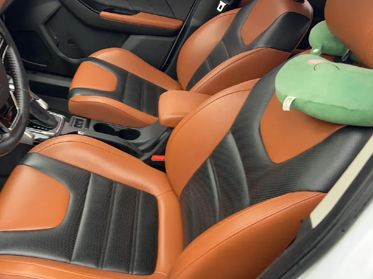 2016 BeiJing Auto Senova X35 1.5L 116HP L4 4AT,autocango,china used car exporter,china ev exporter,chinese used car exporter,chinese used ev exporter