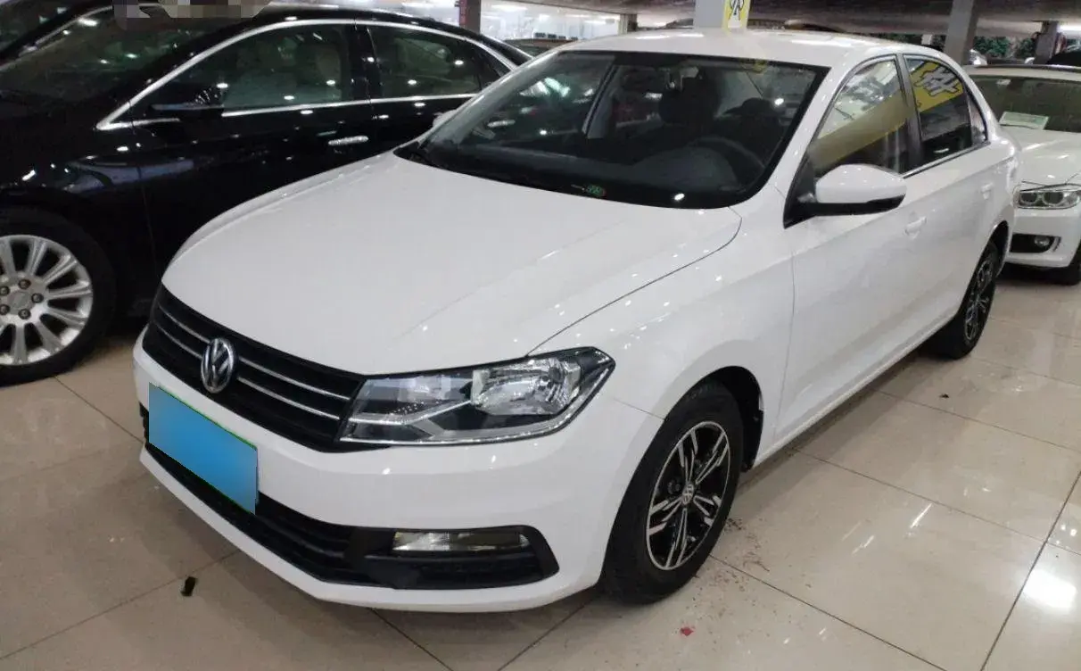 2016 Volkswagen Santana 1.6L 110HP L4 5MT