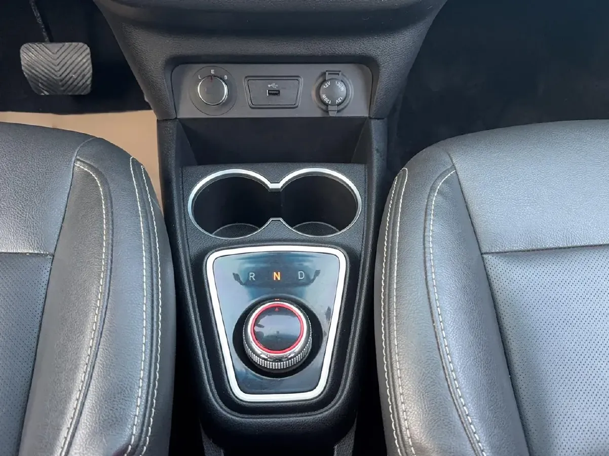 2019 JAC iEV6E BEV 34.9KWH,autocango,china used car exporter,china ev exporter,chinese used car exporter,chinese used ev exporter