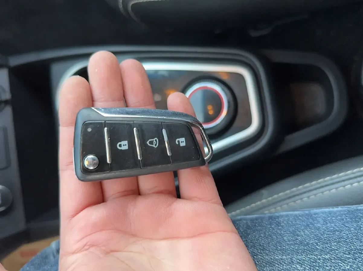 2019 JAC iEV6E BEV 34.9KWH,autocango,china used car exporter,china ev exporter,chinese used car exporter,chinese used ev exporter