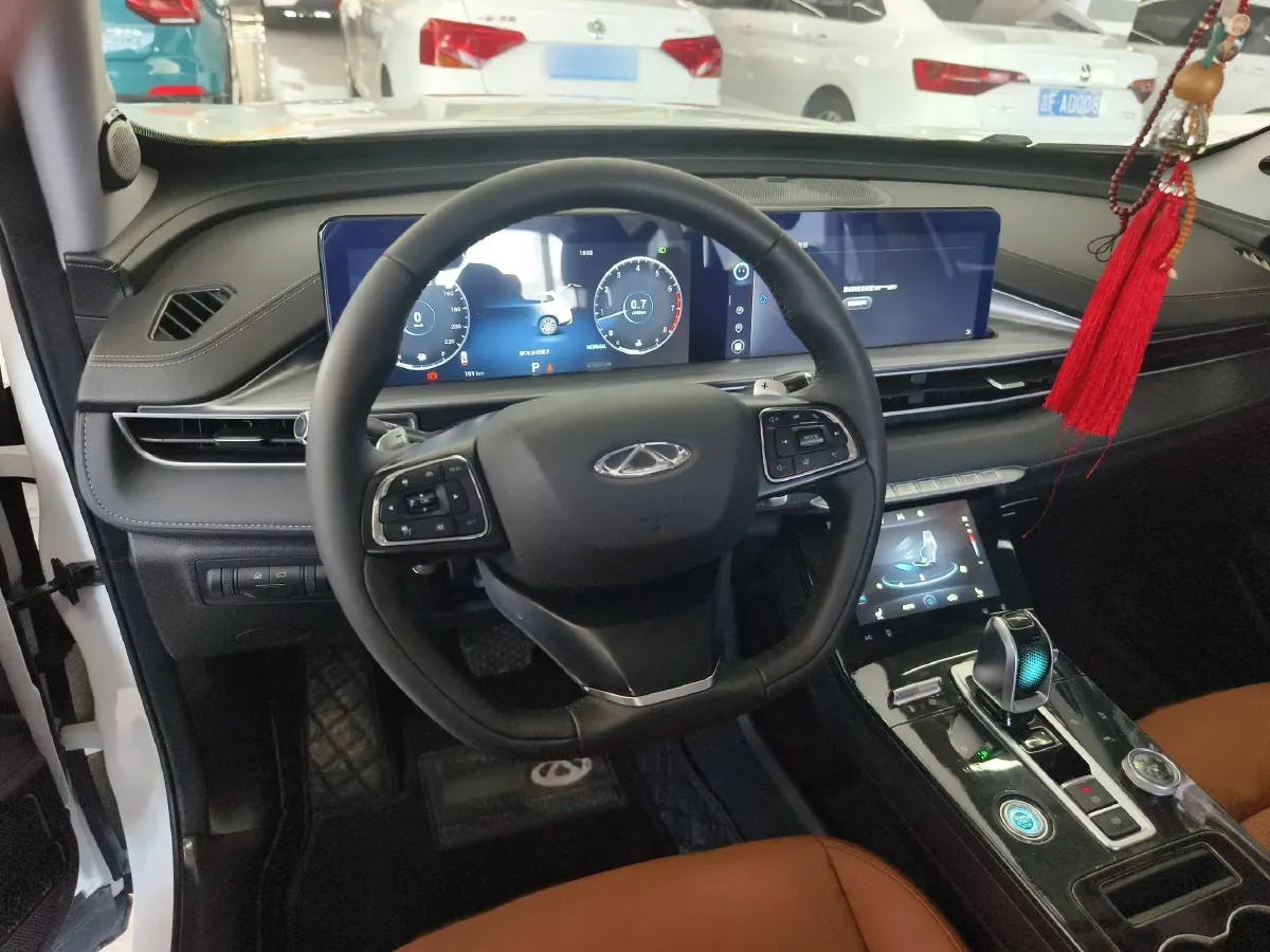 2022 Chery Tiggo 8 Plus 2.0T 254HP L4 7DCT,autocango,china used car exporter,china ev exporter,chinese used car exporter,chinese used ev exporter