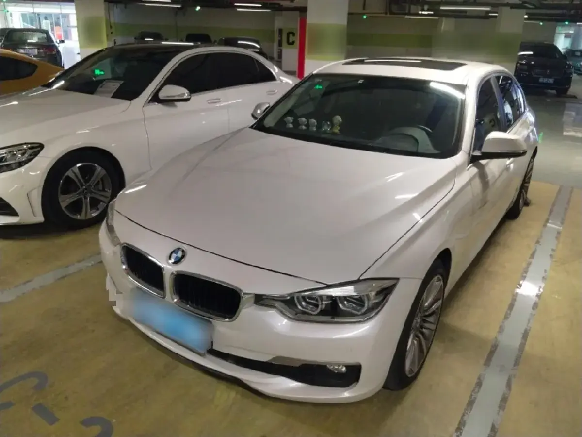 2019 BMW 3 Series 2.0T 184HP L4 8AT