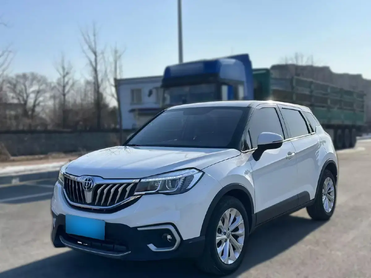 2017 Brilliance Auto V3 1.5L 112HP L4 5AT