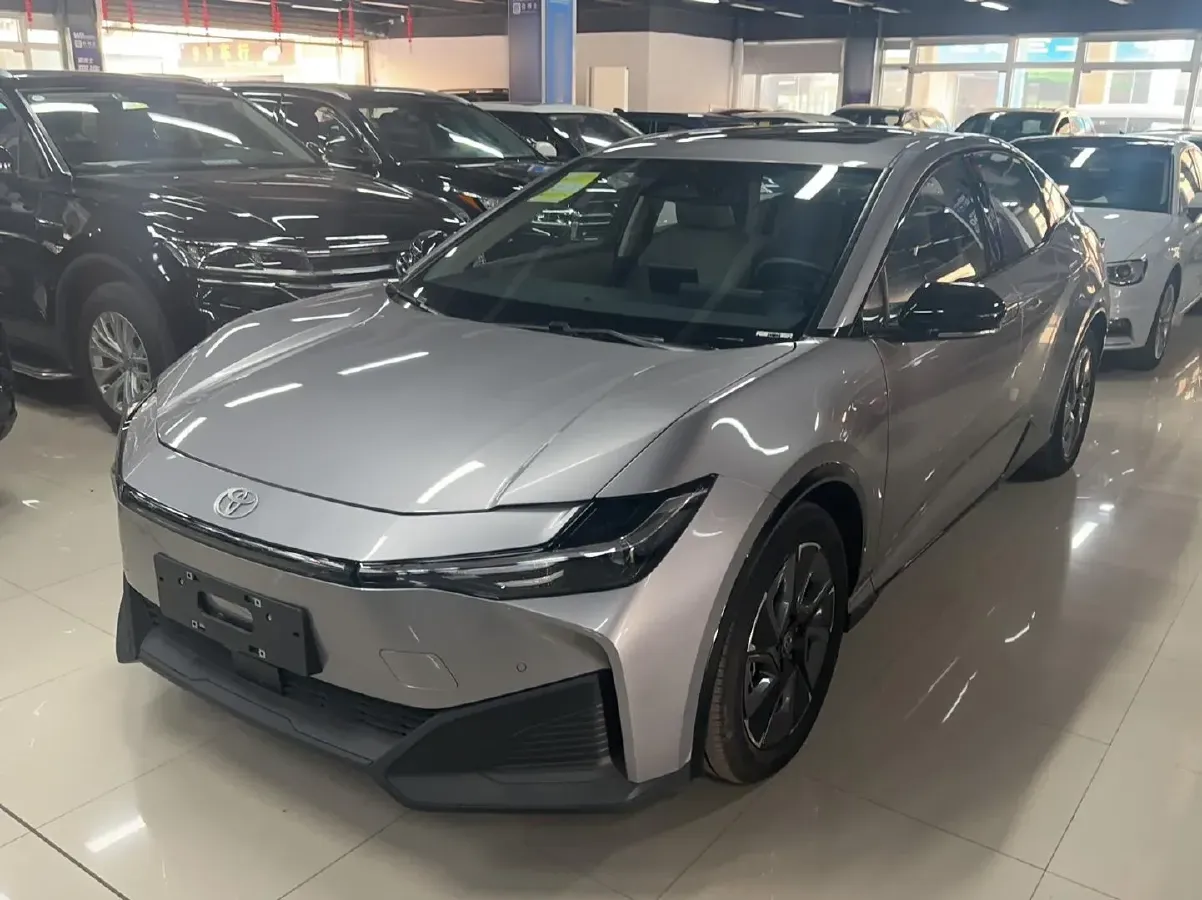 2024 Toyota bZ3 BEV 49.92KWH,autocango,china used car exporter,china ev exporter,chinese used car exporter,chinese used ev exporter