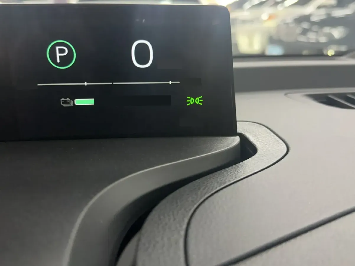 2024 Toyota bZ3 BEV 49.92KWH,autocango,china used car exporter,china ev exporter,chinese used car exporter,chinese used ev exporter