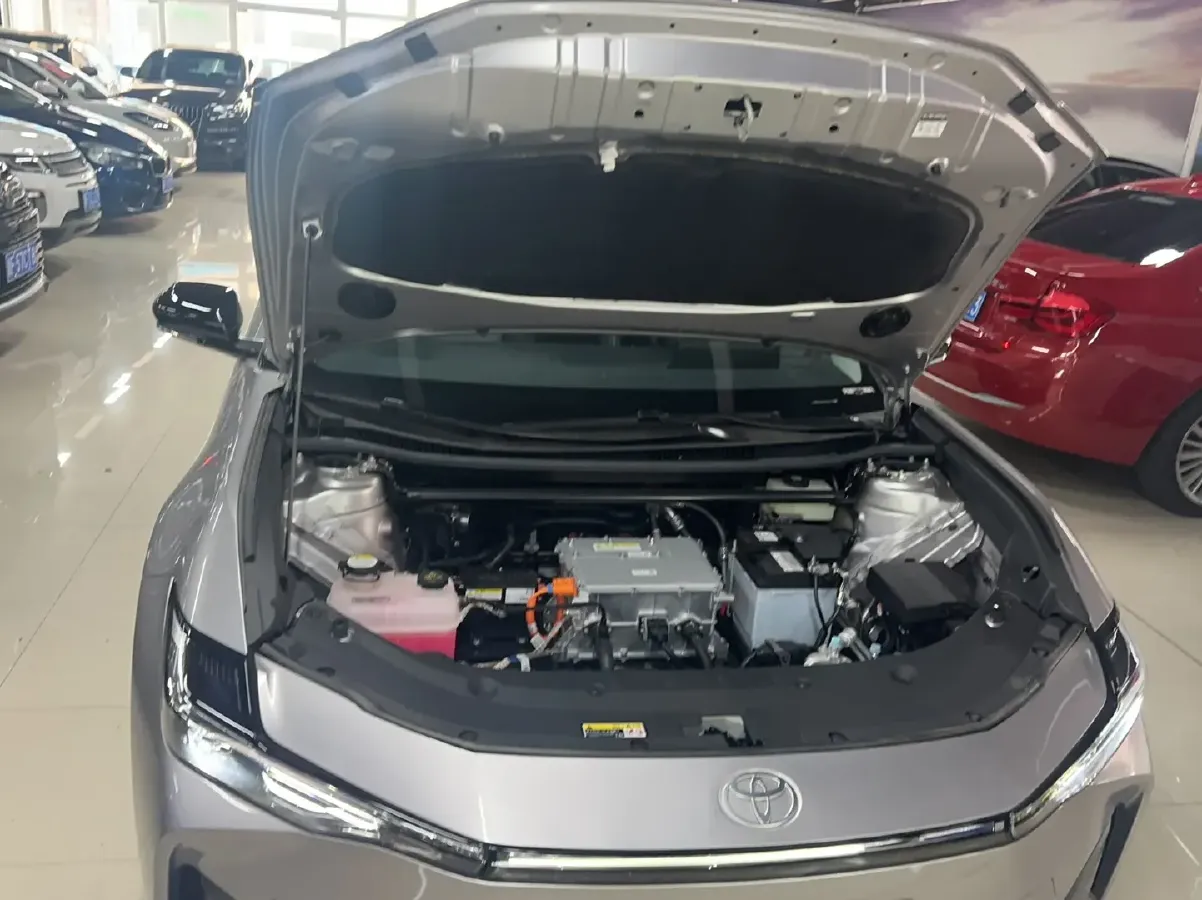2024 Toyota bZ3 BEV 49.92KWH,autocango,china used car exporter,china ev exporter,chinese used car exporter,chinese used ev exporter