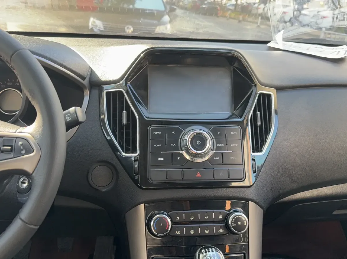 2016 HawTai Santafe 1.5T 156HP L4 6MT,autocango,china used car exporter,china ev exporter,chinese used car exporter,chinese used ev exporter