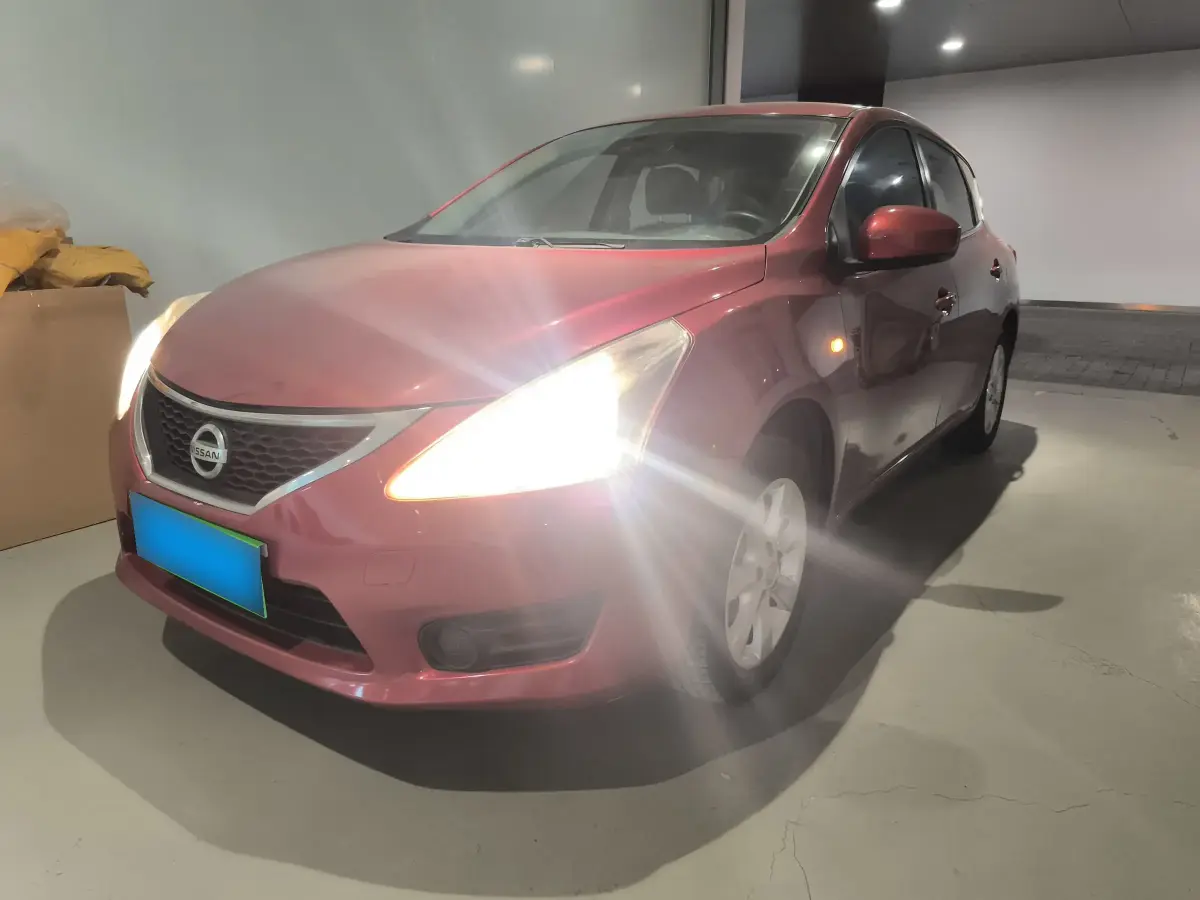 2014 Nissan Tiida 1.6L 126HP L4 CVT