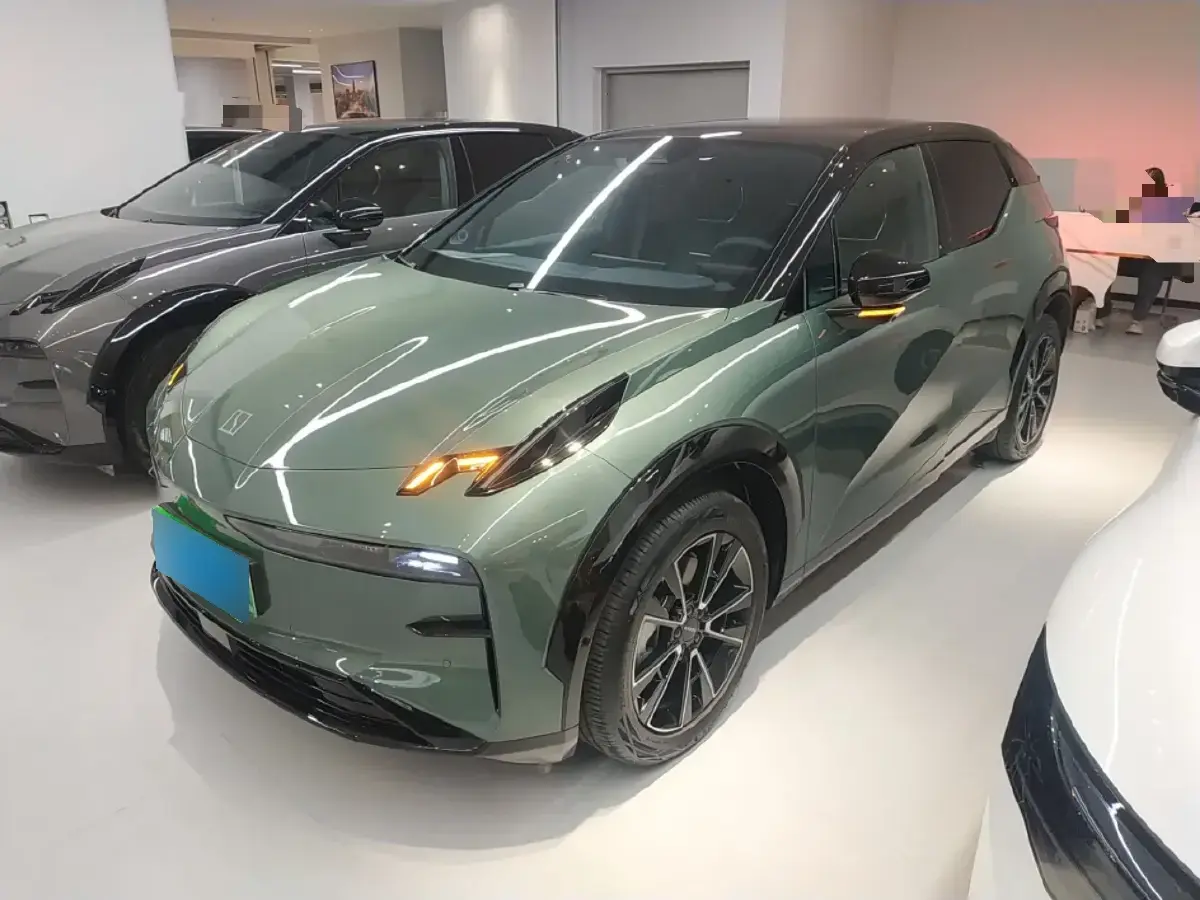 2023 Zeekr X BEV 66KWH