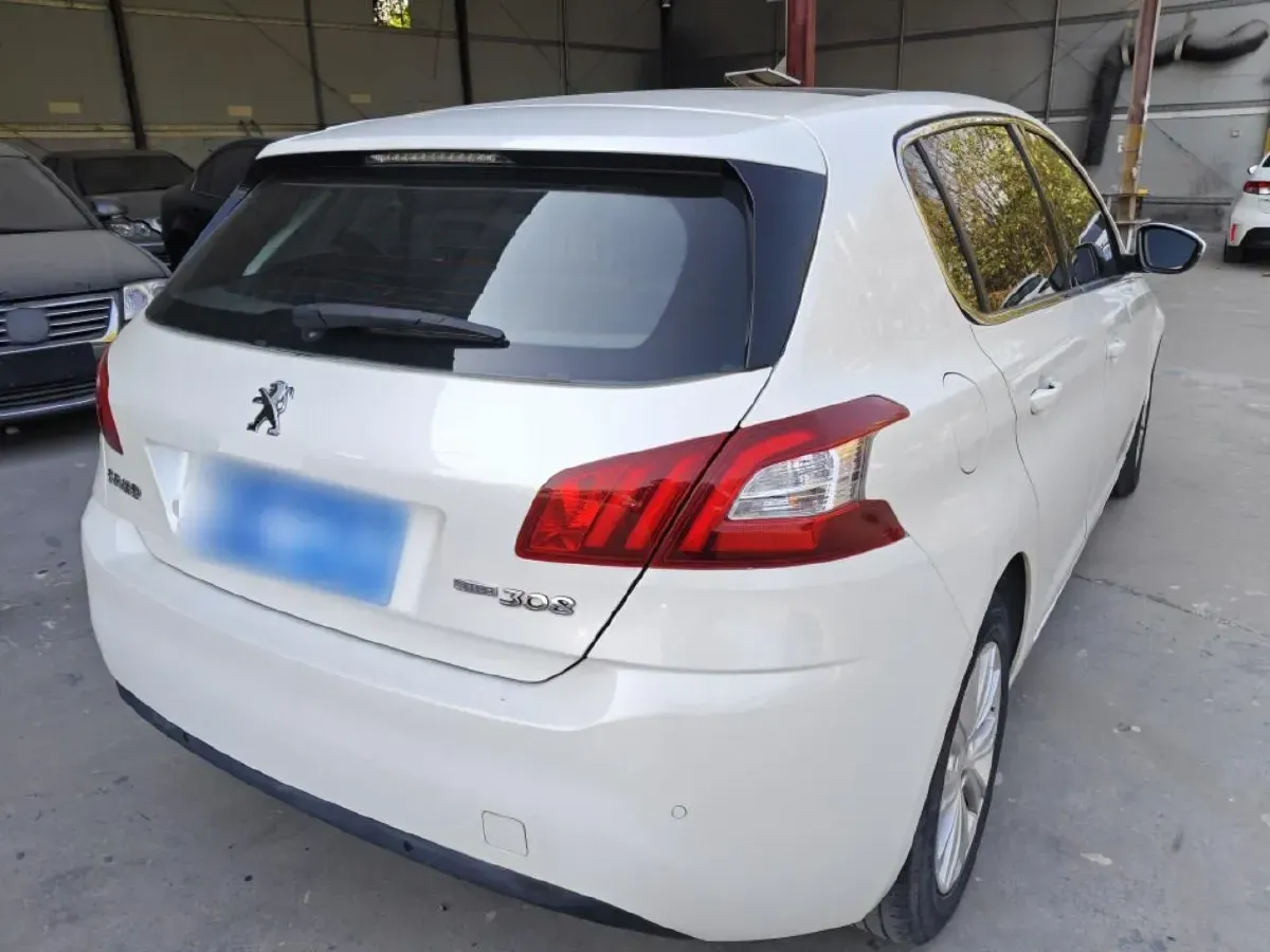 2015 Peugeot 308S 1.2T 136HP L3 6AT,autocango,china used car exporter,china ev exporter,chinese used car exporter,chinese used ev exporter