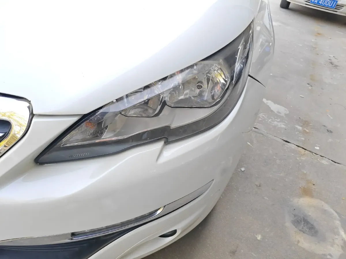 2015 Peugeot 308S 1.2T 136HP L3 6AT,autocango,china used car exporter,china ev exporter,chinese used car exporter,chinese used ev exporter