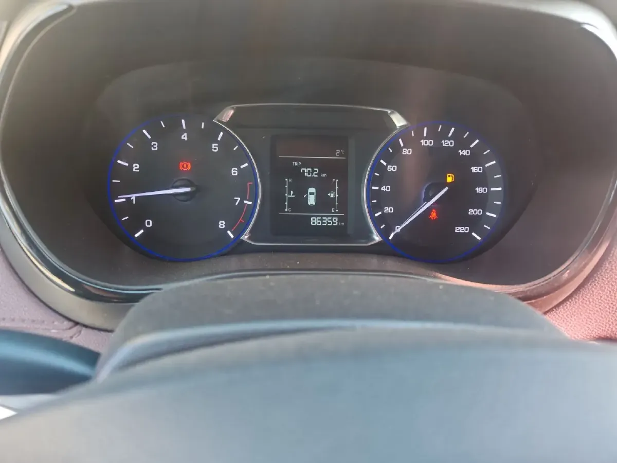 2017 ChangAn Linmax 1.6L 125HP L4 5MT,autocango,china used car exporter,china ev exporter,chinese used car exporter,chinese used ev exporter